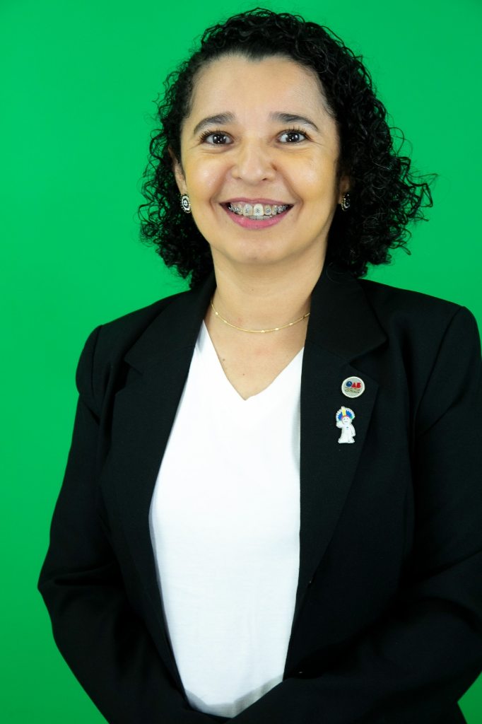 Dra. Bartíria Monteiro - Porta-Voz Oficial da Chapa Coletiva REDE 18 nas Urnas